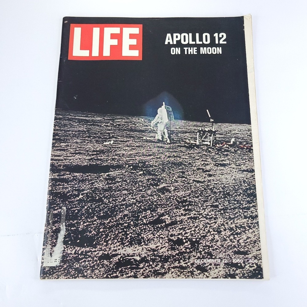 VTG Life Magazine December 12 1969 Apollo 12 On the Moon Photography Advertising